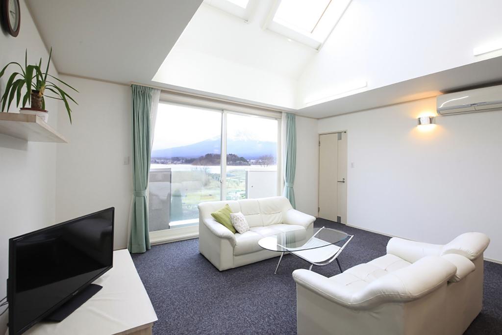 Kawaguchiko Urban Resort Villa Fujikawaguchiko Bilik gambar