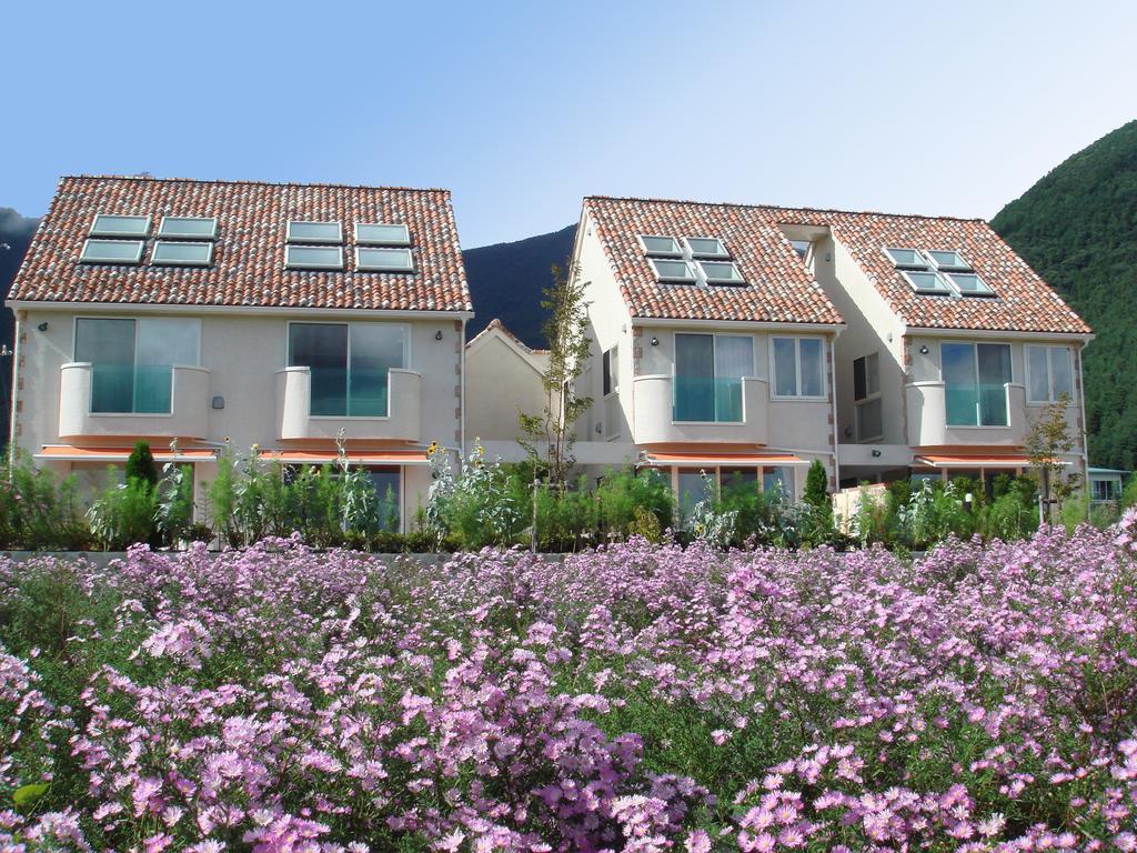 Kawaguchiko Urban Resort Villa Fujikawaguchiko Luaran gambar