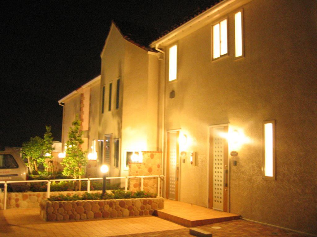 Kawaguchiko Urban Resort Villa Fujikawaguchiko Bilik gambar